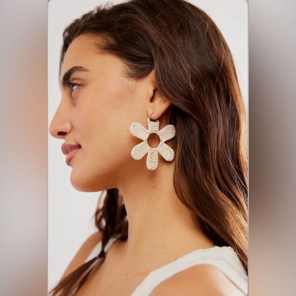 Free People | Wendy Woven Earrings - Picture 1 of 5